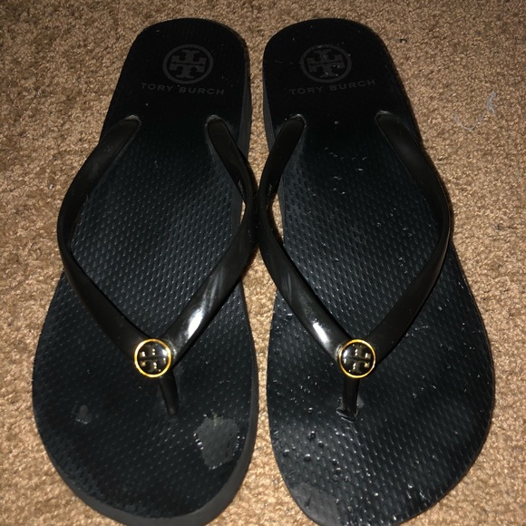 Tory Burch Shoes - 🖤Tory Burch wedged sandal🖤